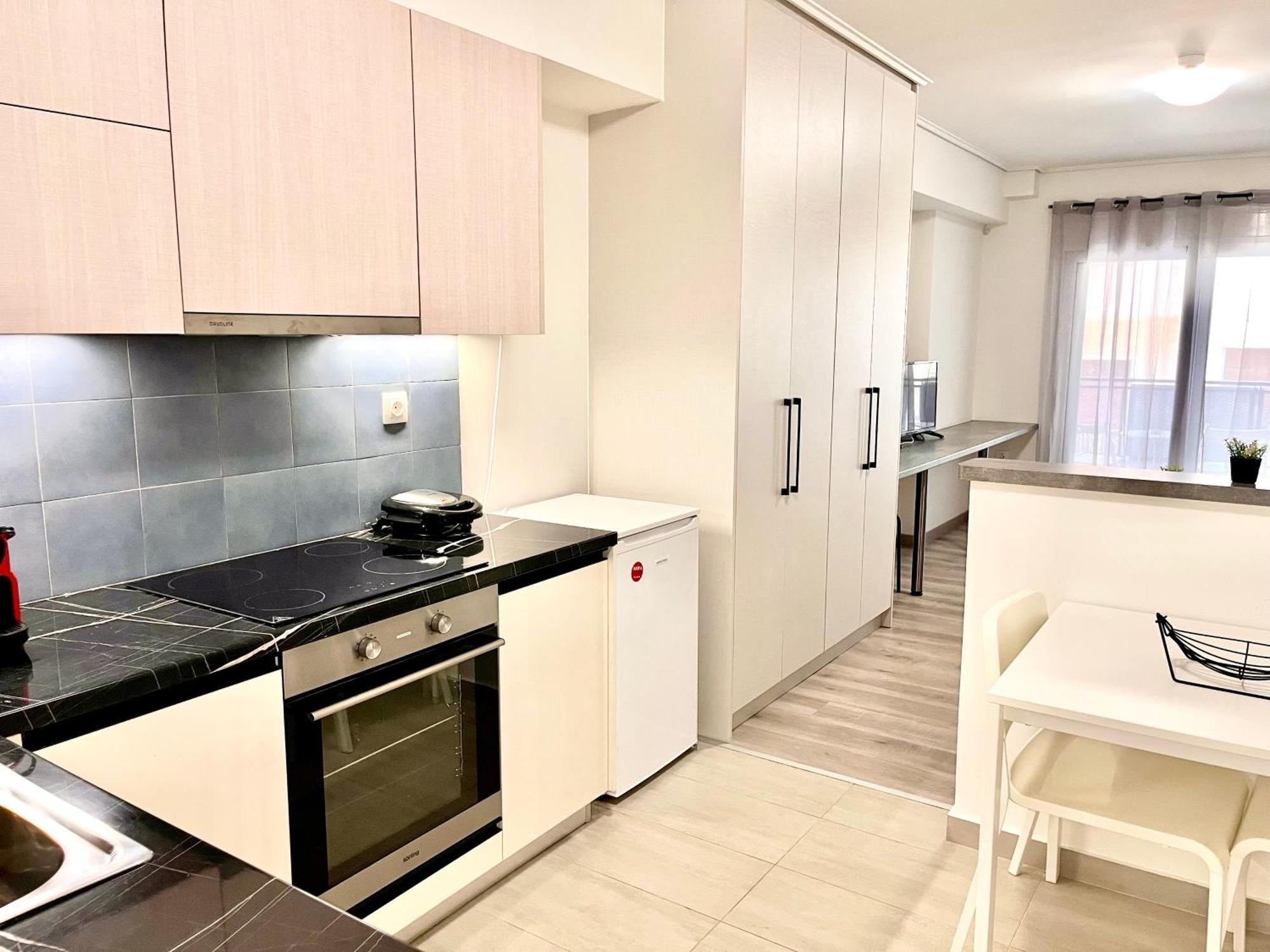 Elvita Apartments 4 เอเธนส์ ภายนอก รูปภาพ