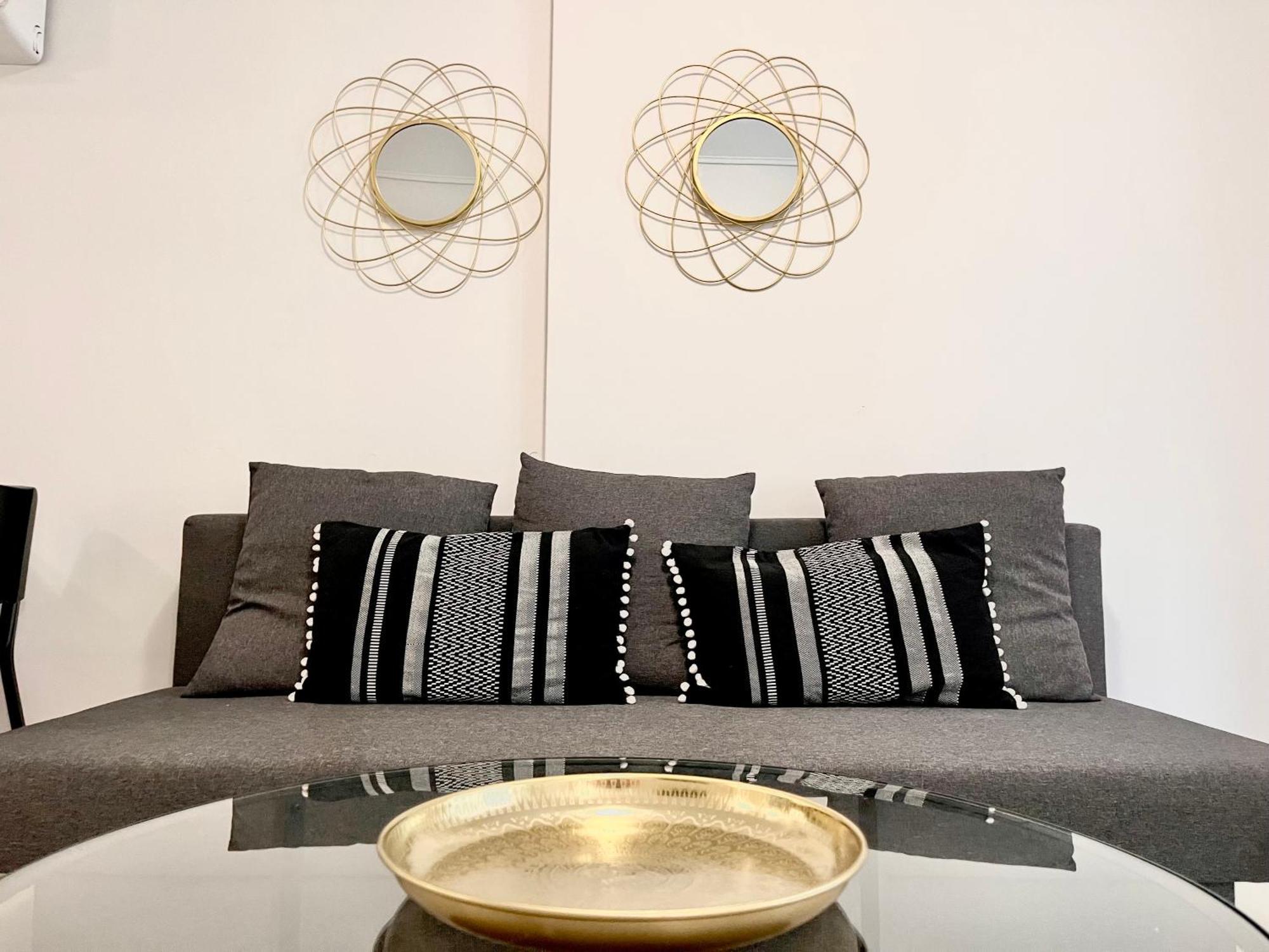 Elvita Apartments 4 เอเธนส์ ภายนอก รูปภาพ