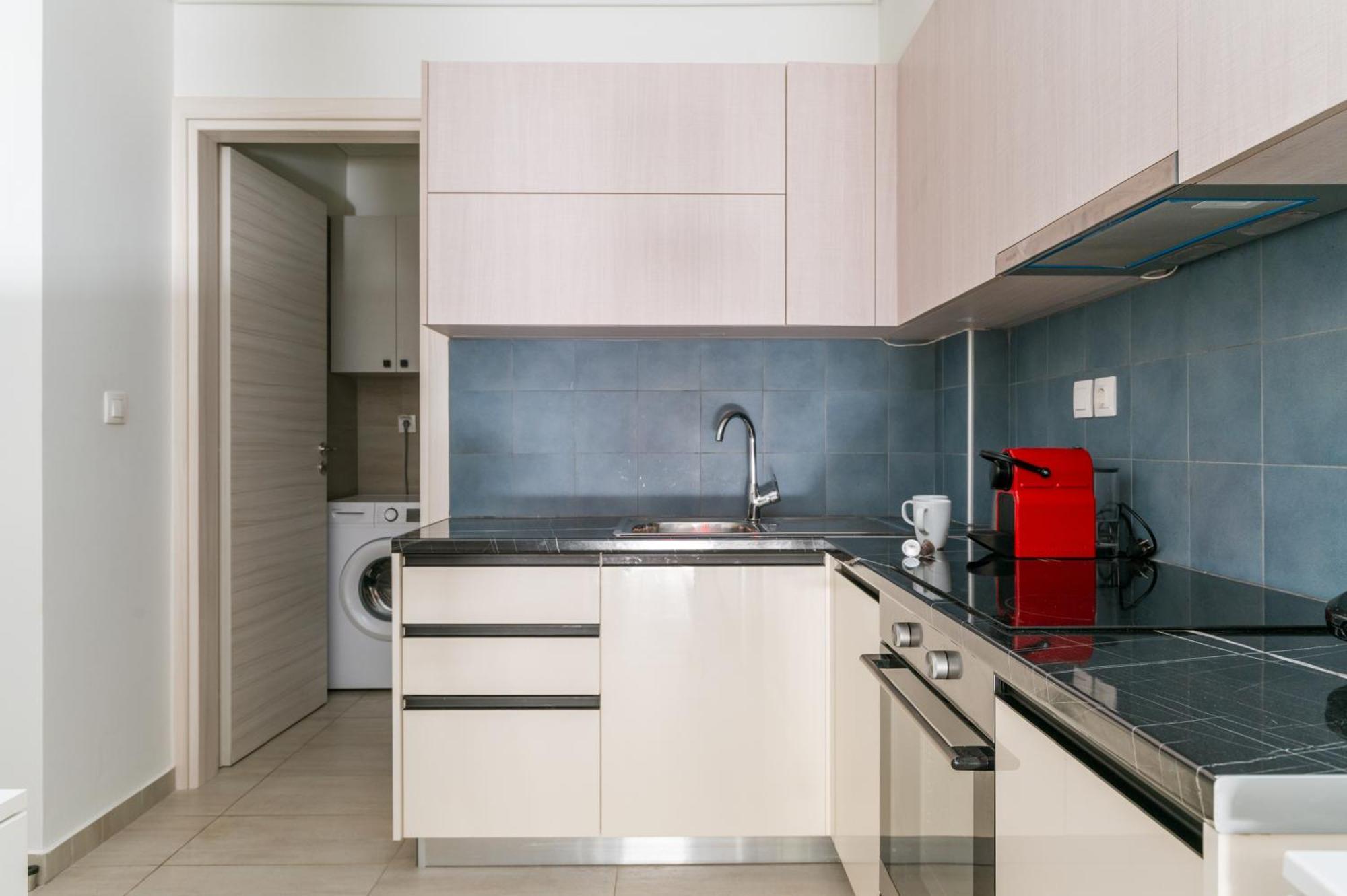 Elvita Apartments 4 เอเธนส์ ภายนอก รูปภาพ