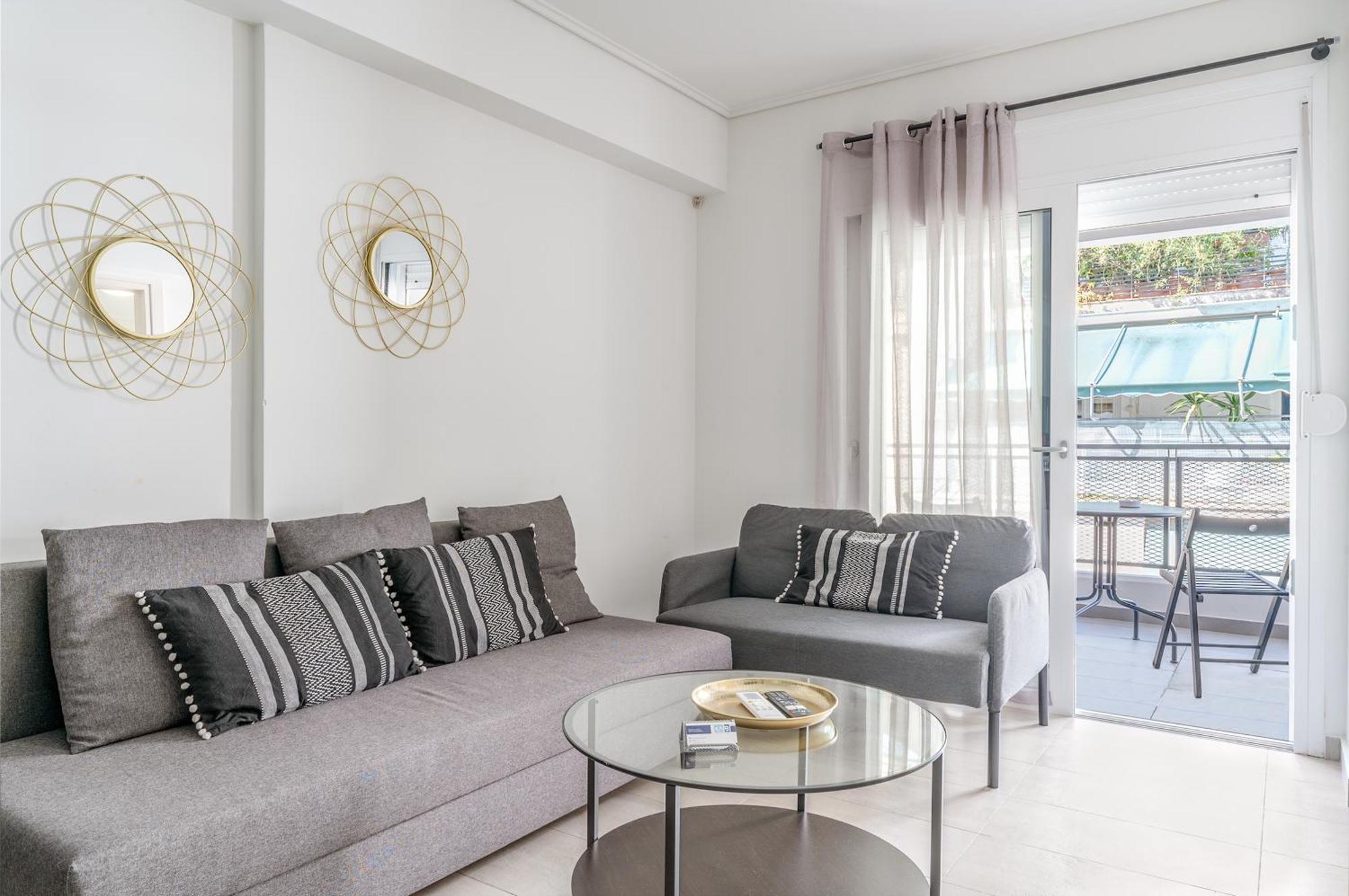 Elvita Apartments 4 เอเธนส์ ภายนอก รูปภาพ
