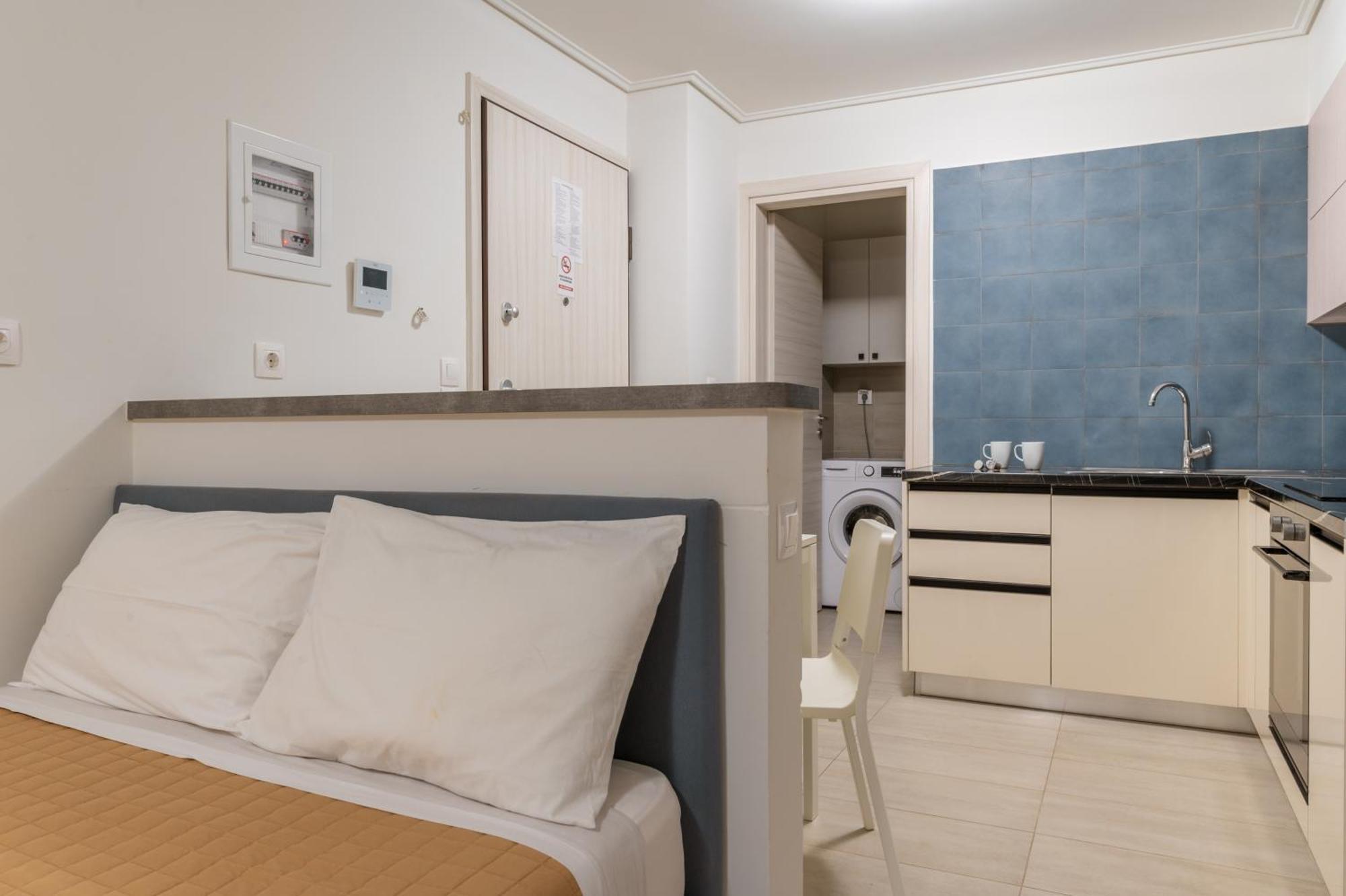 Elvita Apartments 4 เอเธนส์ ภายนอก รูปภาพ